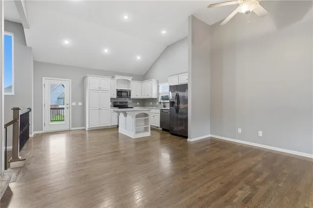 $390,000 | 1043 East 14th Street, Kearney, MO 64060