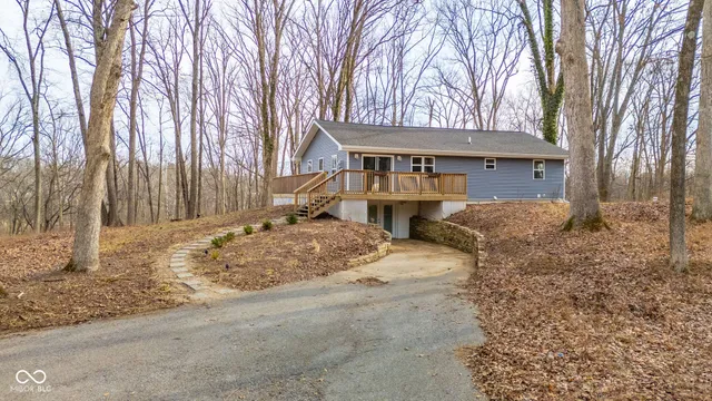 $385,000 | 4313 North Hartstrait Road, Bloomington, IN 47404
