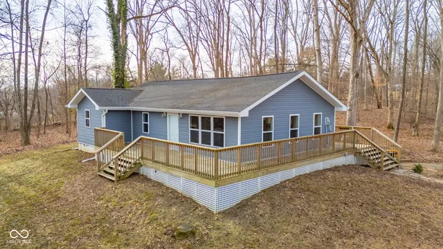 $385,000 | 4313 North Hartstrait Road, Bloomington, IN 47404