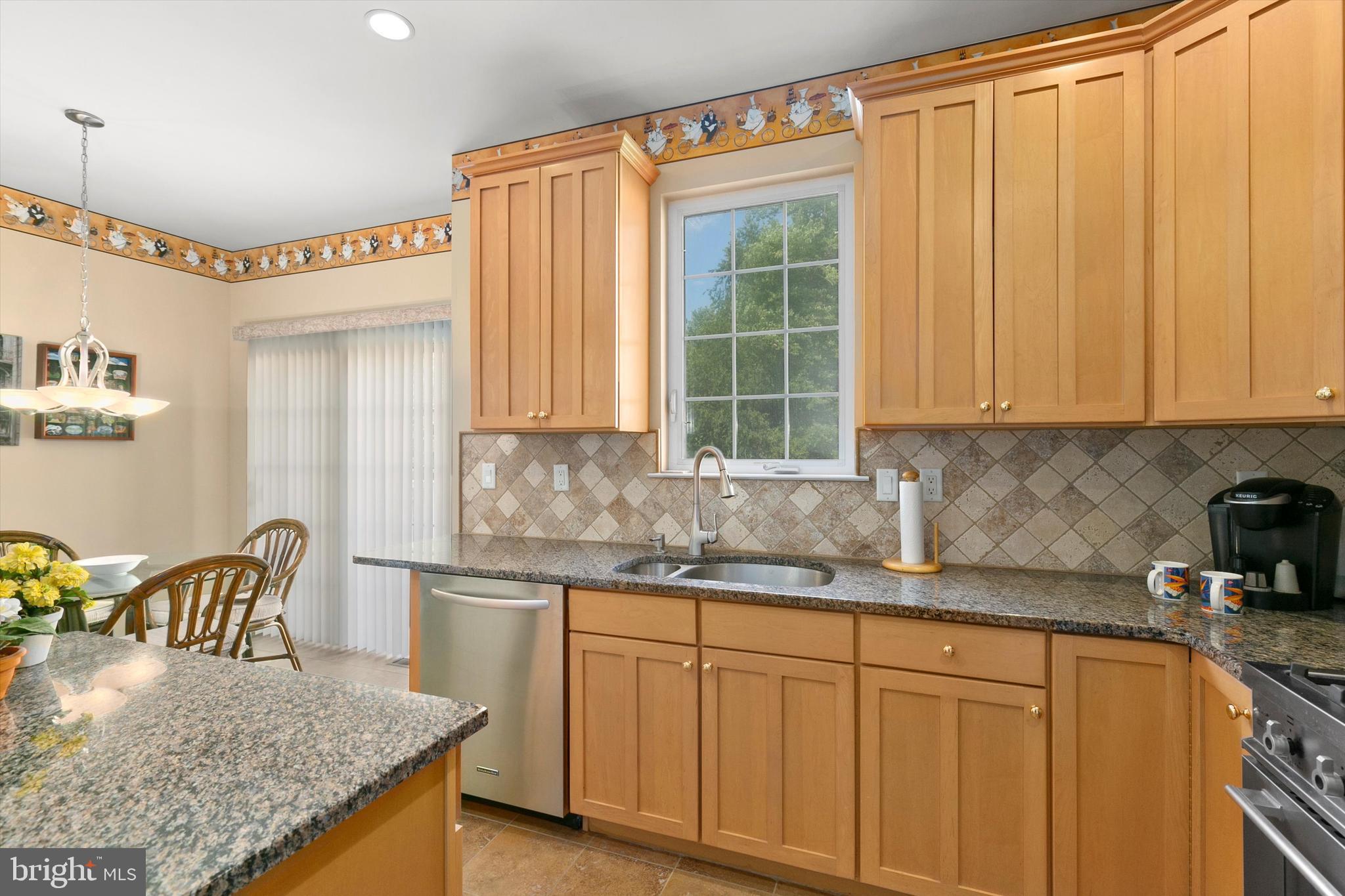25 Creekside Trail Delran, NJ 08075 - Photo 11 of 34 Kitchen