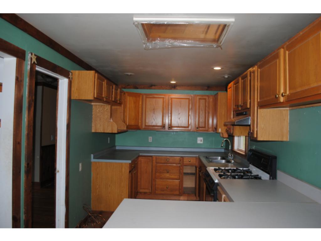 12 Sewell Road Rochester, NH 03868 - Photo 5 of 11