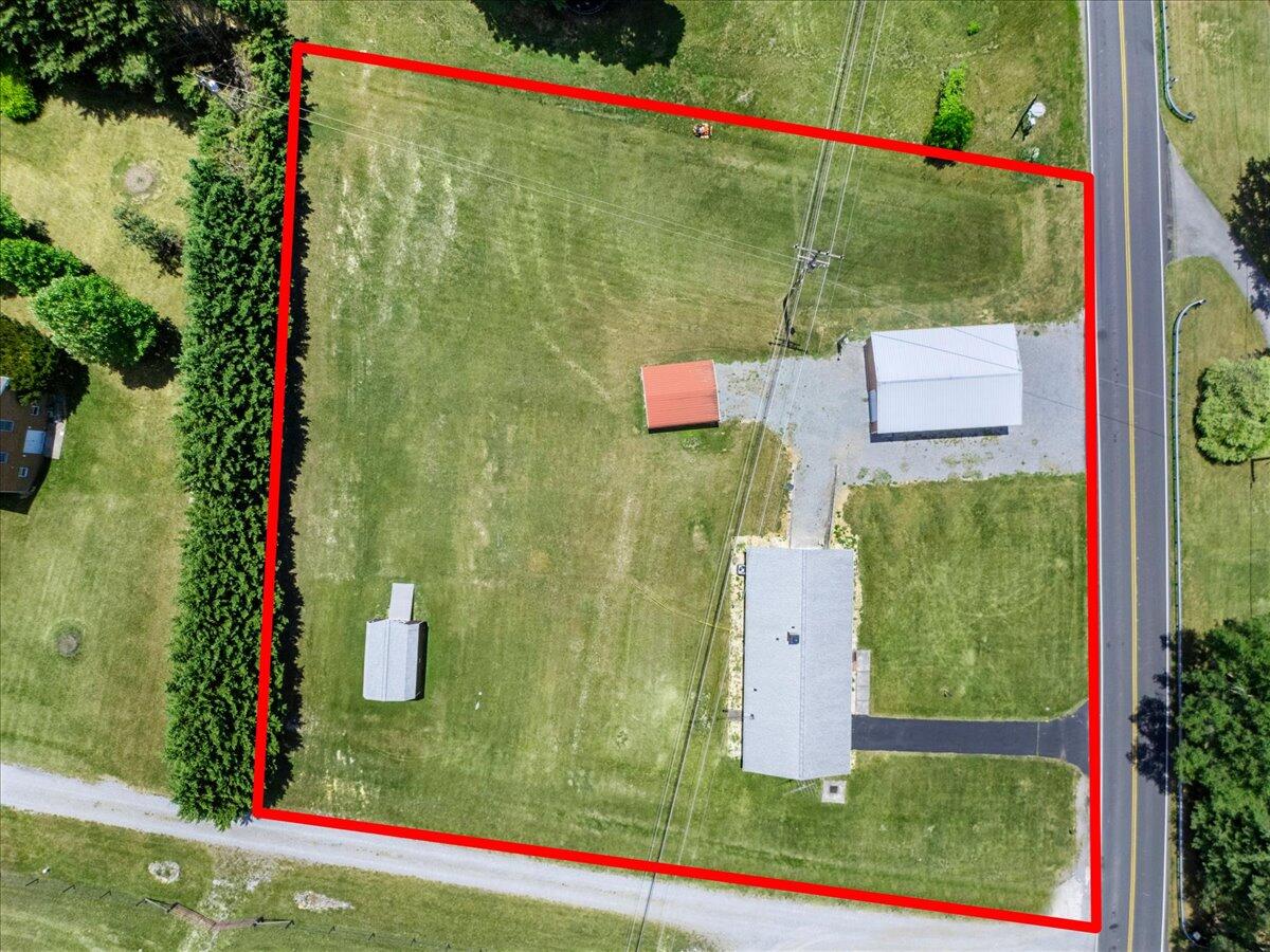 5662 Old Rte 11 Dublin, VA 24084 - Photo 24 of 71 24-DJI_20260617134953_0019_D_VS2