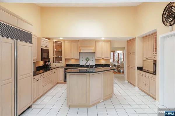 $1,485,000 | 8 Union Hill Road, Denville, NJ 07834