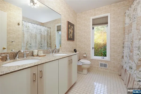 $1,485,000 | 8 Union Hill Road, Denville, NJ 07834