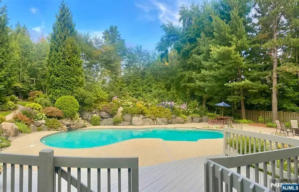 $1,485,000 | 8 Union Hill Road, Denville, NJ 07834