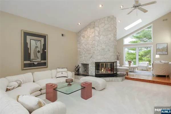 $1,485,000 | 8 Union Hill Road, Denville, NJ 07834