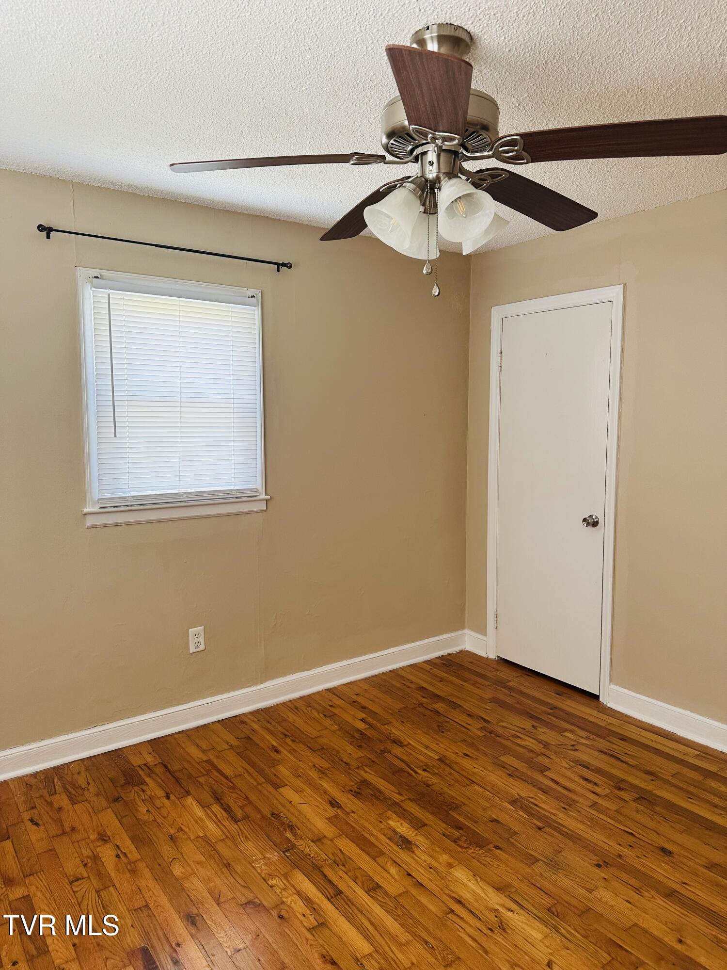 429 Wilma Street Kingsport, TN 37665 - Photo 8 of 28 BR 1