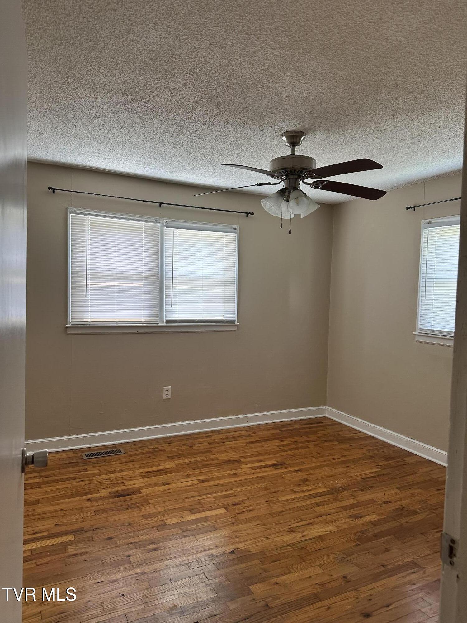 429 Wilma Street Kingsport, TN 37665 - Photo 10 of 28 BR1