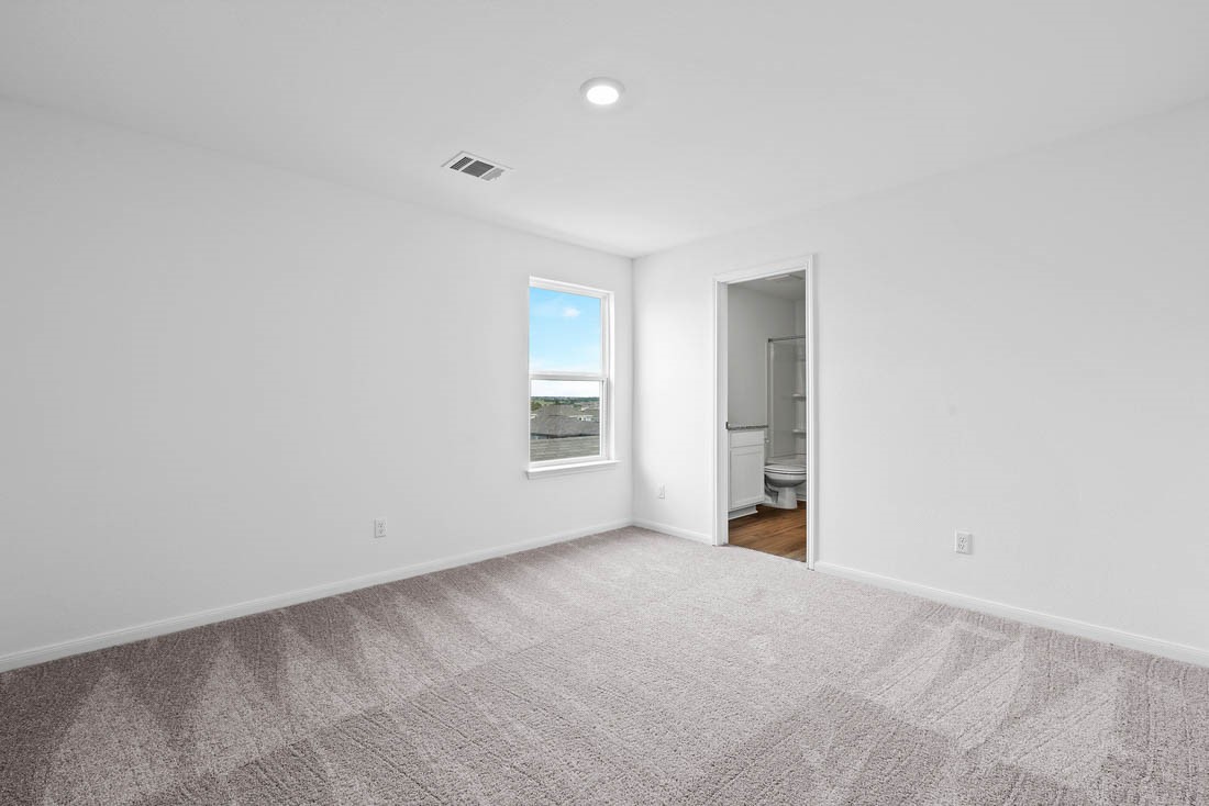 109 McLintock Road Jarrell, TX 76537 - Photo 7 of 8 a view of empty room with window