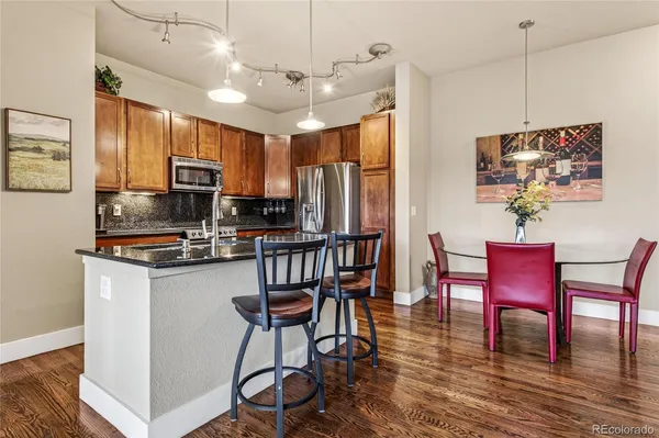 $2,300 | 10111 Inverness Main Street, Unit 315, Englewood, CO 80112