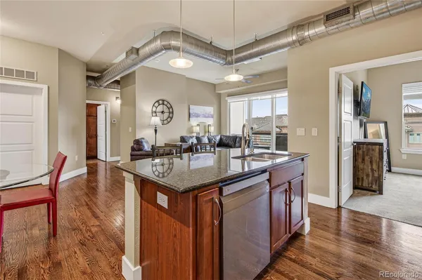 $2,300 | 10111 Inverness Main Street, Unit 315, Englewood, CO 80112