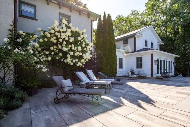 $80,000 | 443 Bellevue Avenue, Newport, RI 02840