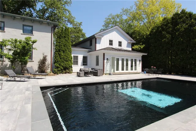 $80,000 | 443 Bellevue Avenue, Newport, RI 02840