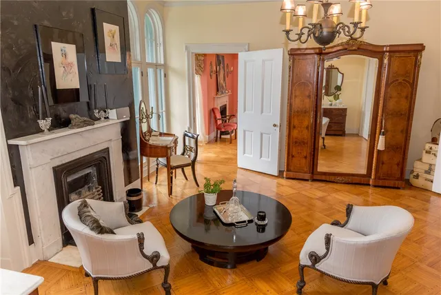 $80,000 | 443 Bellevue Avenue, Newport, RI 02840