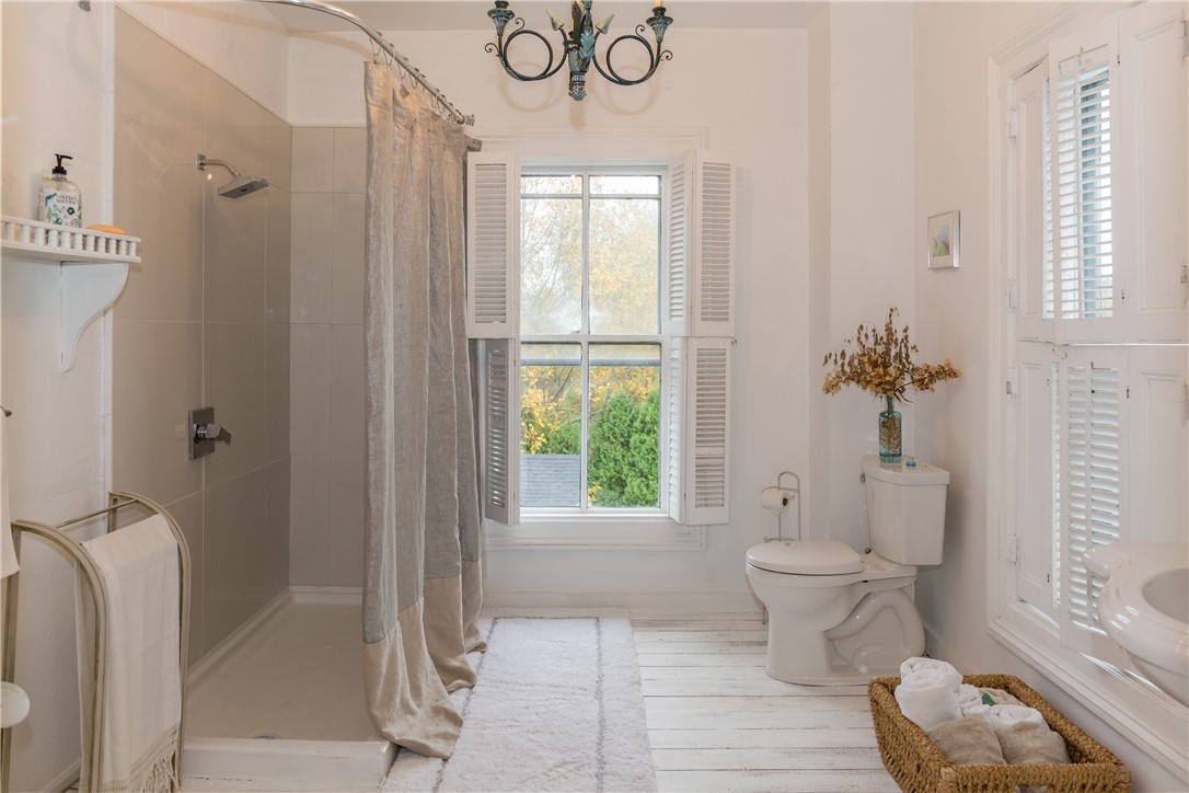 443 Bellevue Avenue Newport, RI 02840 - Photo 45 of 49 Primary bath located on 3rd level.