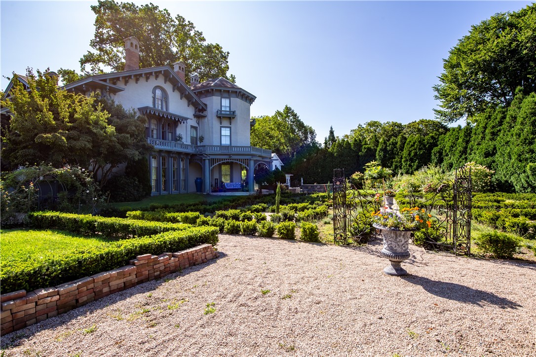 443 Bellevue Avenue Newport, RI 02840 - Photo 49 of 49