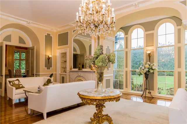 $80,000 | 443 Bellevue Avenue, Newport, RI 02840