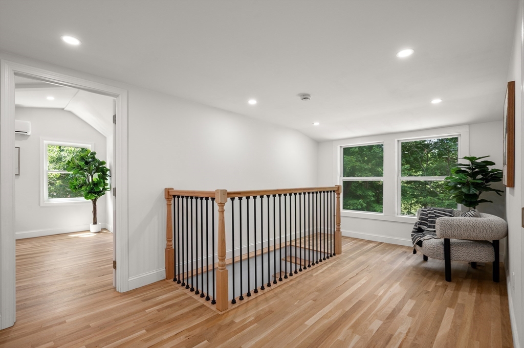 8 Elginwood Road Peabody, MA 01960 - Photo 32 of 38
