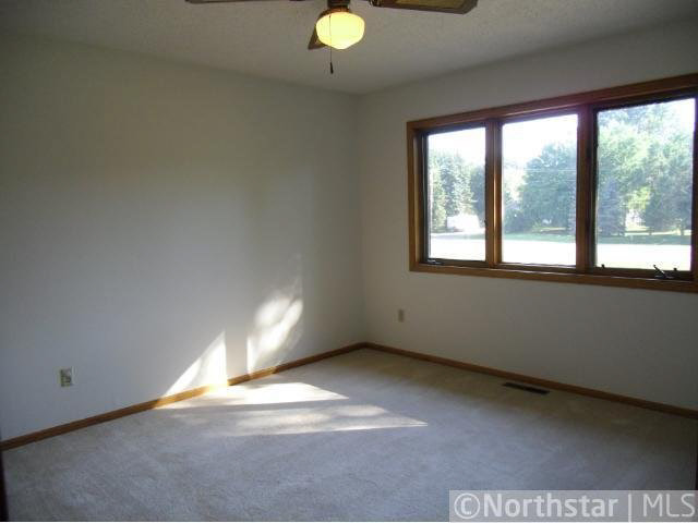 917 West River Road Champlin, MN 55316 - Photo 6 of 12 Gallery Image 6