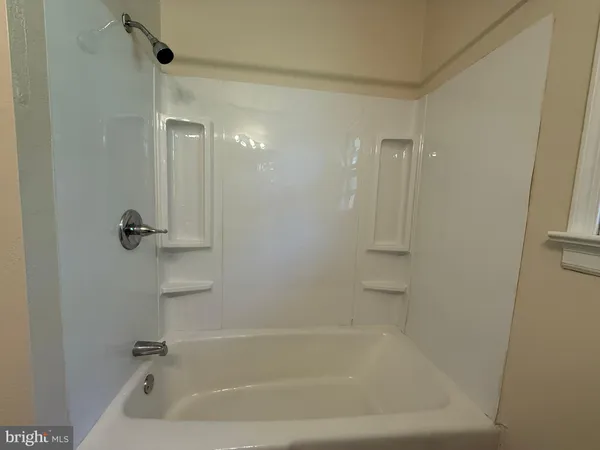 $1,845 | 10532 Robert East Lee Drive, Spotsylvania, VA 22551