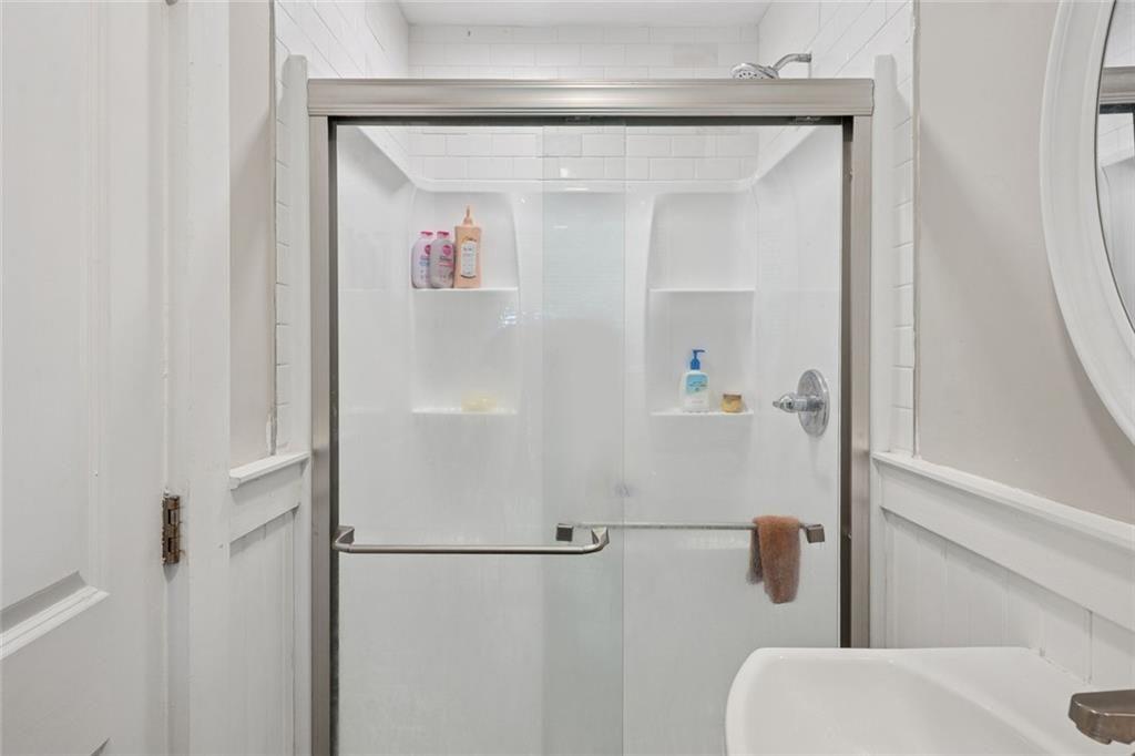 4136 Weelaunee Road Ellenwood, GA 30294 - Photo 19 of 22 a bathroom with a shower