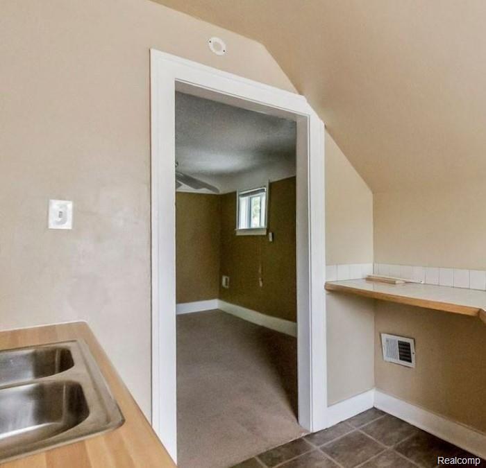 16100 Burt Road Detroit, MI 48219 - Photo 5 of 6