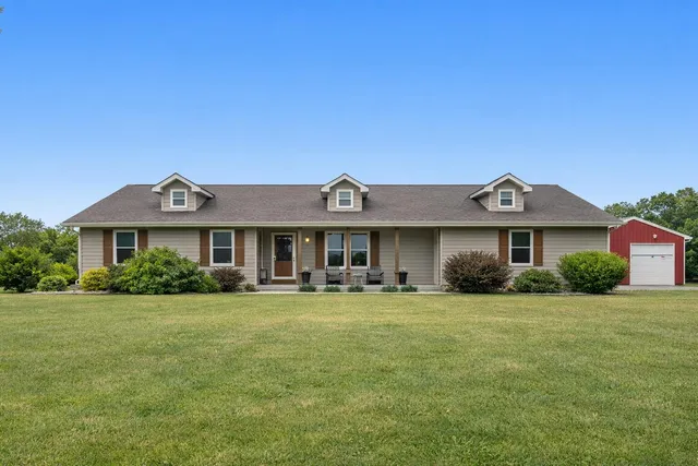 $635,000 | 71423 State Line Drive, Union, MI 49130
