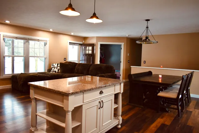 $645,000 | 71423 State Line Drive, Union, MI 49130