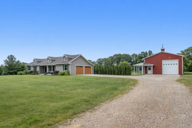 $635,000 | 71423 State Line Drive, Union, MI 49130