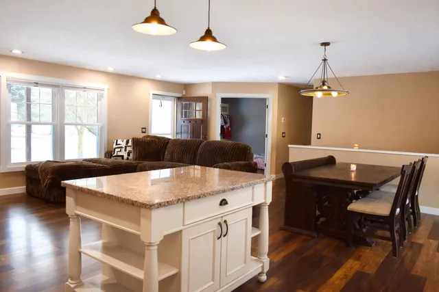 $635,000 | 71423 State Line Drive, Union, MI 49130