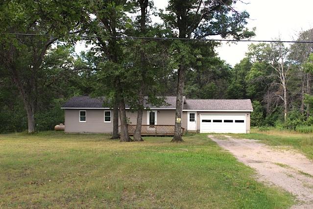 8234 South Grayling Road Grayling, MI 49738 - Photo 5 of 18 Gallery Image 5