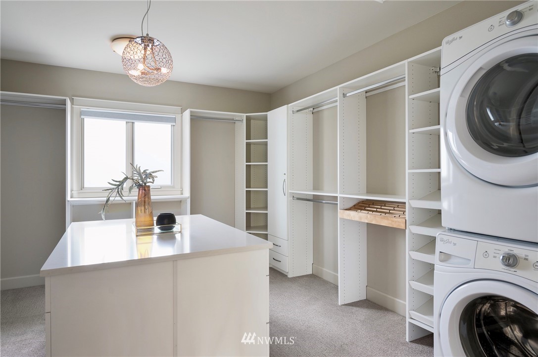 212 5th Avenue West Kirkland, WA 98033 - Photo 26 of 36 a view of kitchen and washer and dryer