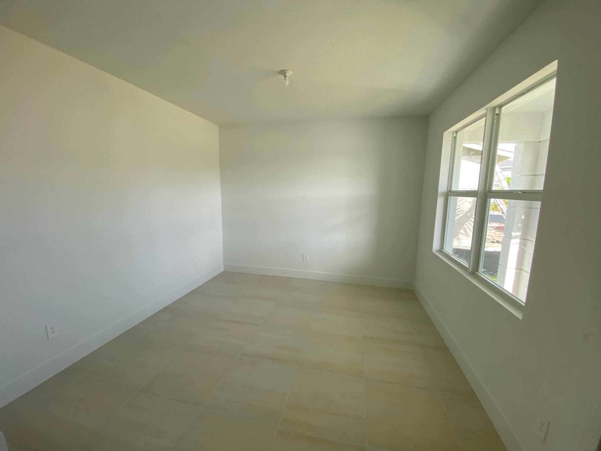 6800 Southeast Park Trace Drive Stuart, FL 34997 - Photo 5 of 12 PPT 38 Flex Room
