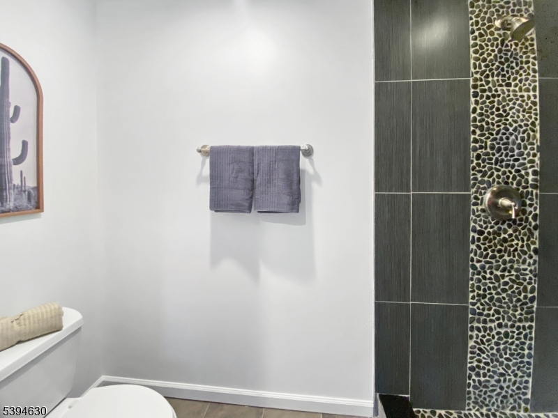 67 Brookside Terrace Clark, NJ 07066 - Photo 15 of 44