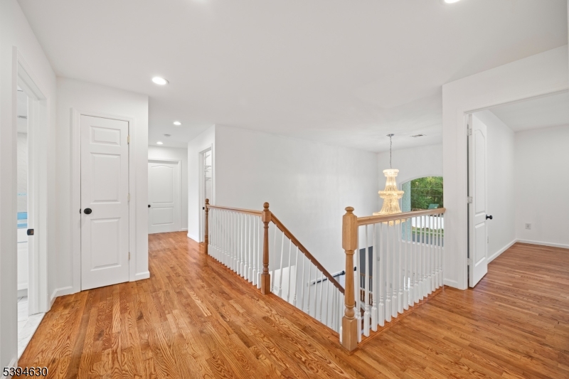 67 Brookside Terrace Clark, NJ 07066 - Photo 20 of 44