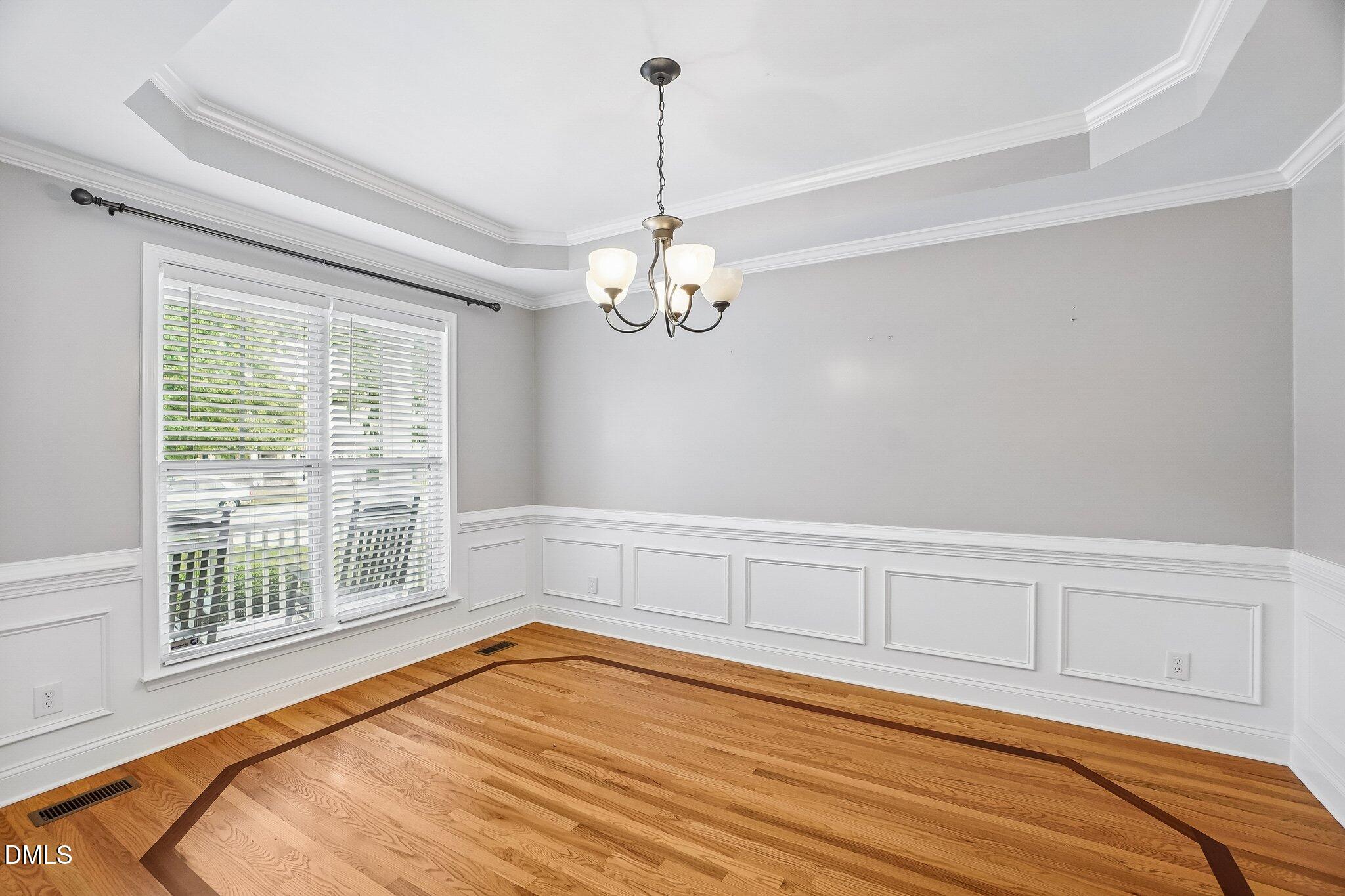 5810 Spring Glen Lane Raleigh, NC 27616 - Photo 4 of 42