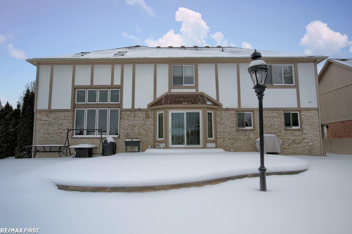 18015 Rocco Drive Macomb, MI 48044 - Photo 37 of 50 50034392-36.JPG