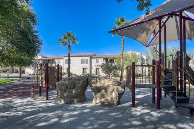 $3,700 | 520 Calle Vibrante, Palm Desert, CA 92211