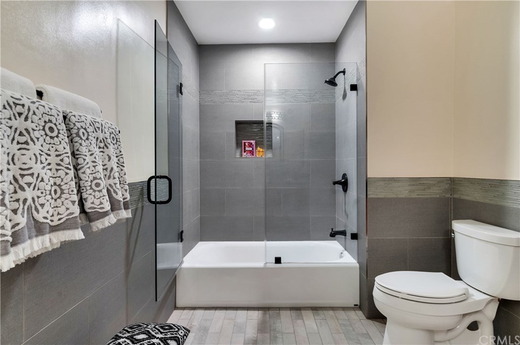 3810 Startouch Drive Pasadena, CA 91107 - Photo 18 of 48