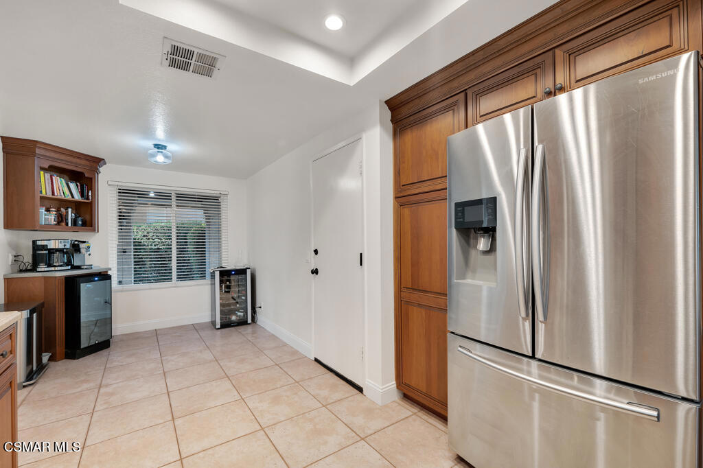 16 Valley Crest Road Simi Valley, CA 93065 - Photo 15 of 41