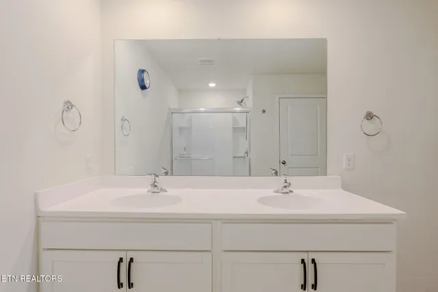 $324,990 | 2540 Lucille Lane, Talbott, TN 37877