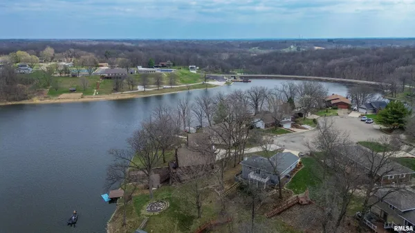$15,000 | South Whittingham Cove, Mapleton, IL 61547