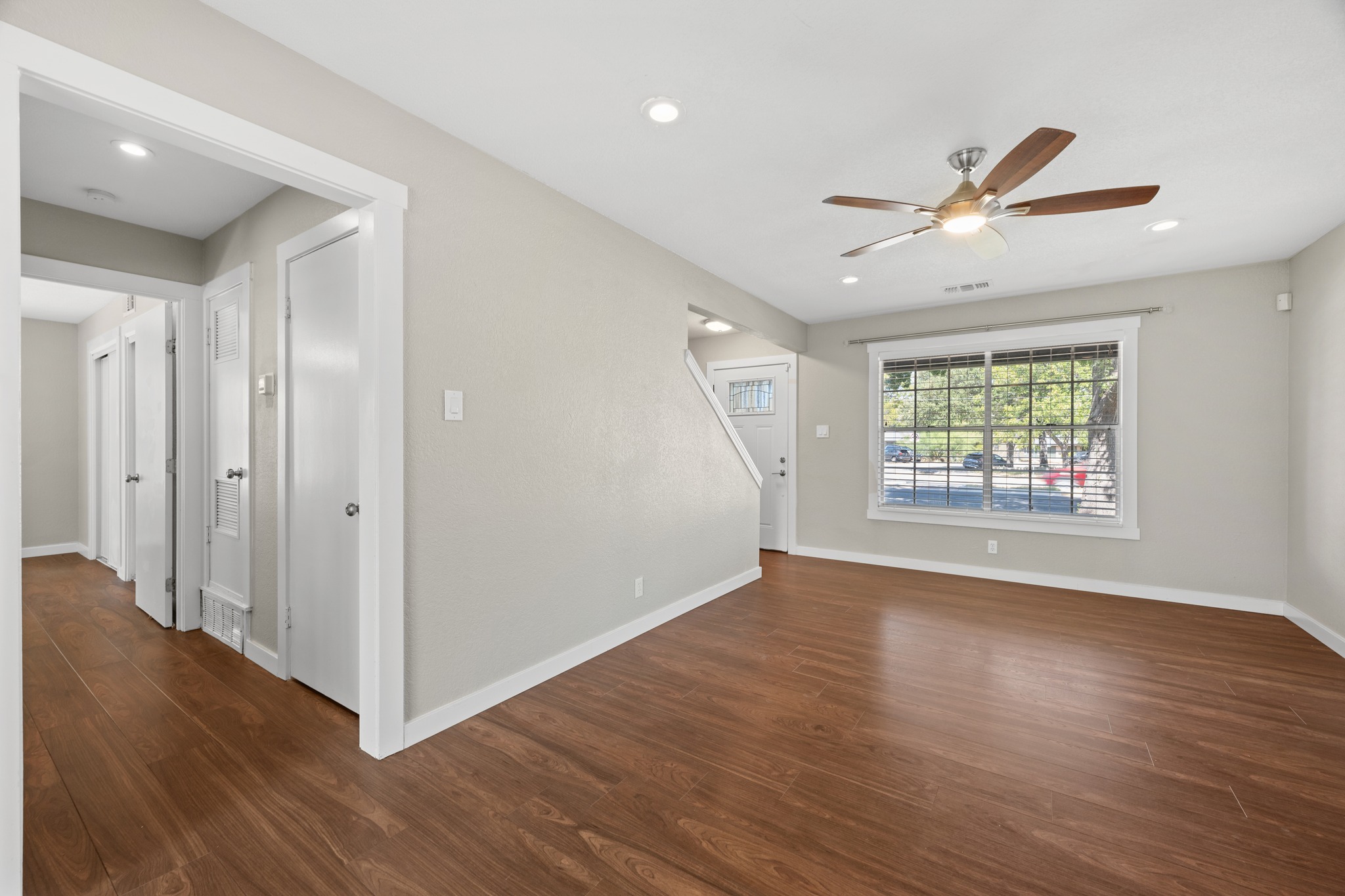 1801 Ohlen Road Austin, TX 78757 - Photo 7 of 32 Gallery Image 7