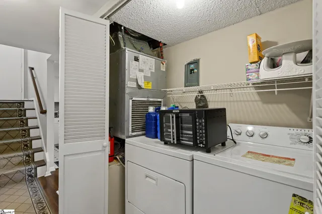 $207,500 | 37 Briarglen Place, Greenville, SC 29615