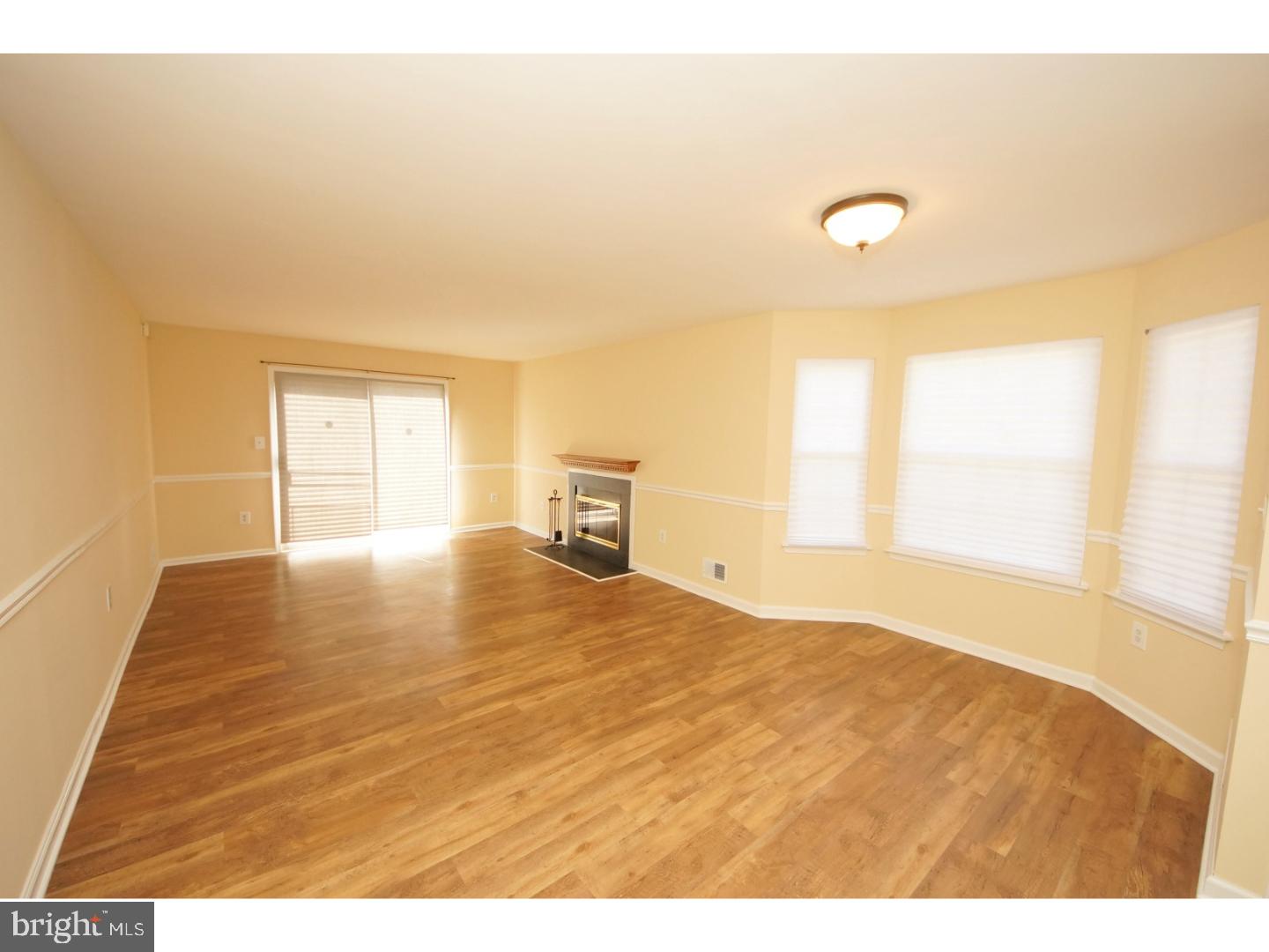 7 Mill Run West Hightstown, NJ 08520 - Photo 4 of 24