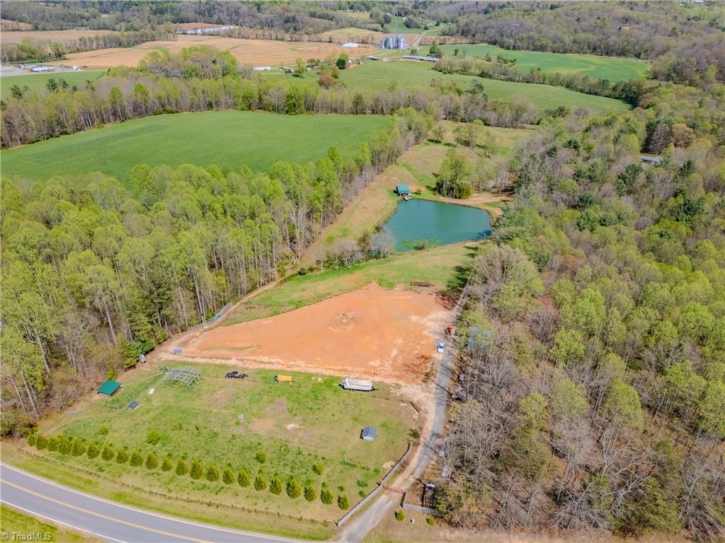 585 Oak Grove Church Road Mount Airy, NC 27030 - Photo 28 of 34 Gallery Image 28