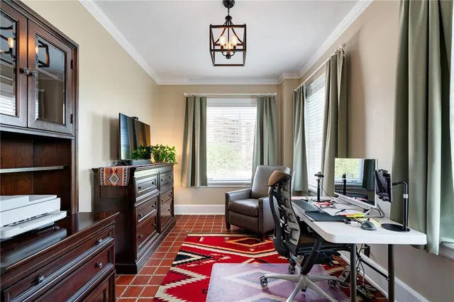 $415,000 | 4618 Warwick Boulevard, Unit 6C, Kansas City, MO 64112