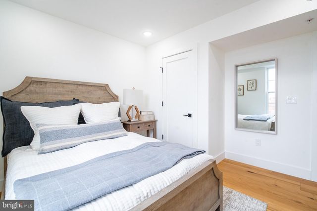 $1,564,000 | 312 South Washington Street, Unit 602, Alexandria, VA 22314