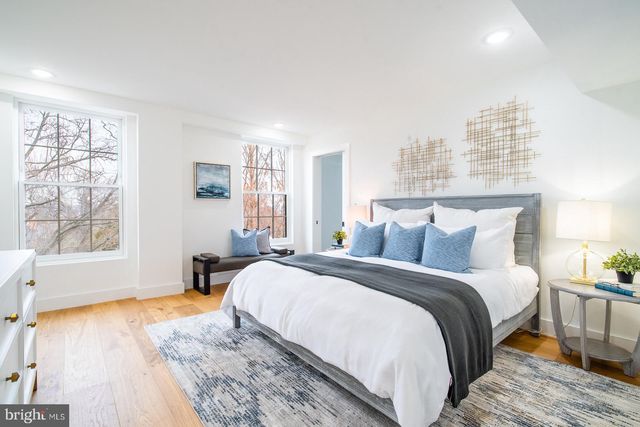 $1,564,000 | 312 South Washington Street, Unit 602, Alexandria, VA 22314