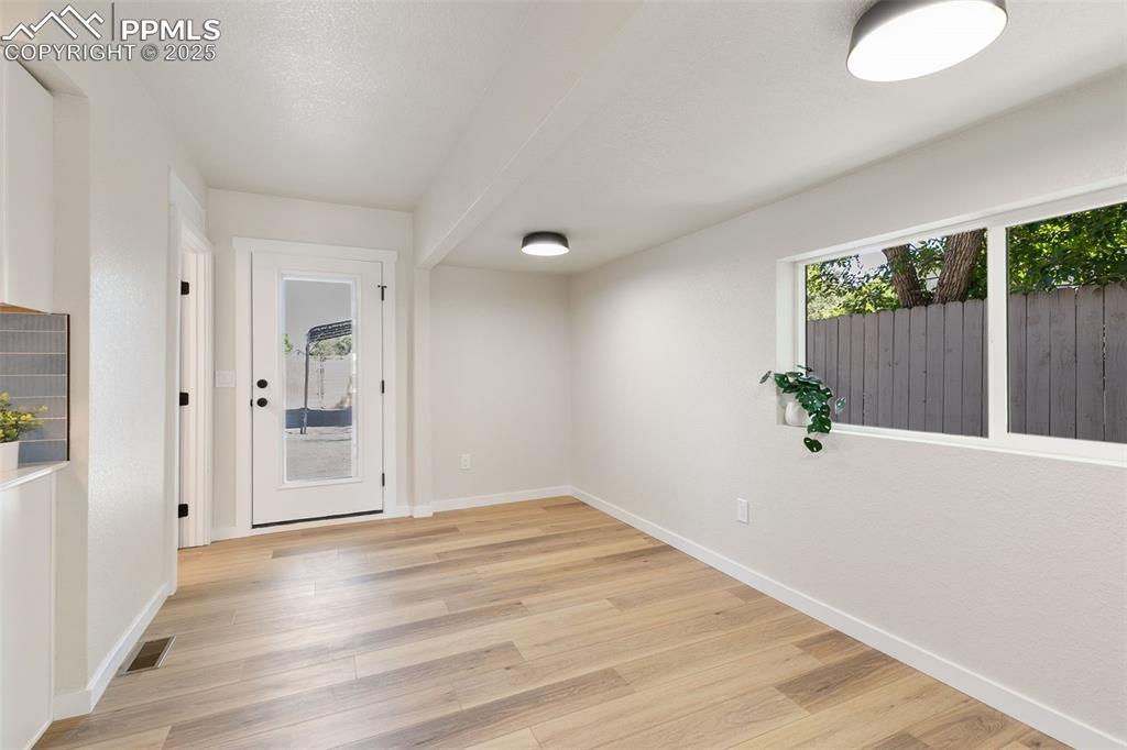 228 East Jefferson Street Colorado Springs, CO 80907 - Photo 11 of 33